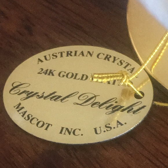 Crystal Delight 24k Gold Austrian Crystal - Picture 2 of 5
